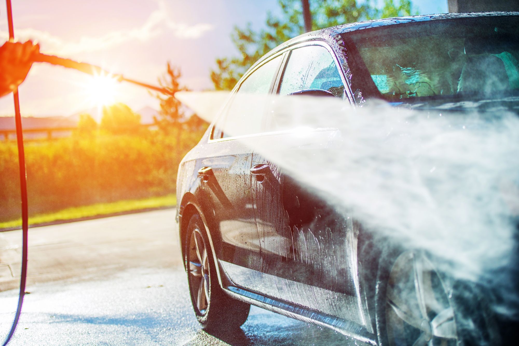 9 Bästa Tipsen för att Hålla Bilen Ren – Inifrån och Ut